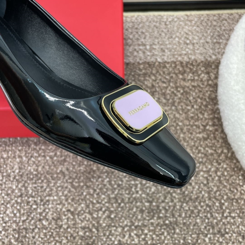 Ferragamo flat shoes